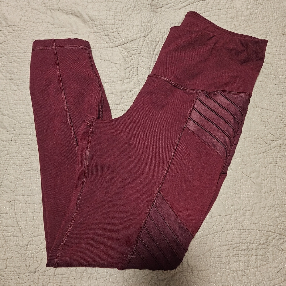 Old Navy | Active Red Leggings | Large
